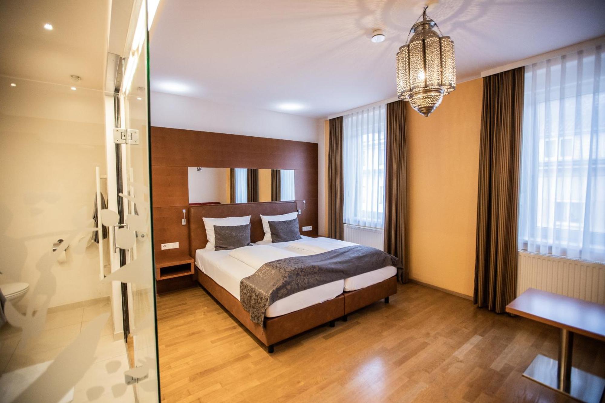 Hotel Stadt Wien Bad Schallerbach Ngoại thất bức ảnh
